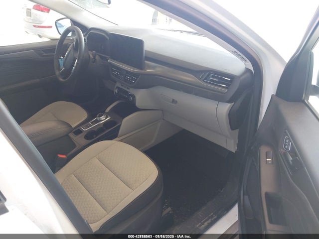 1FMCU0GN7PUA82486 Ford dragon gtdi