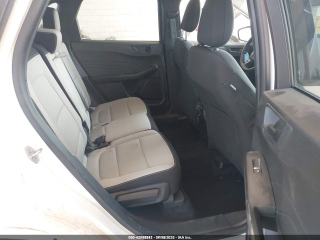 1FMCU0GN7PUA82486 Ford dragon gtdi