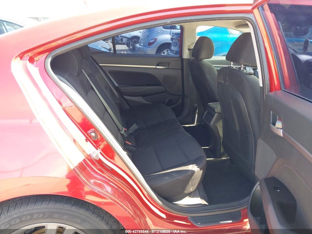 5NPD84LF8HH202956 Hyundai Elantra