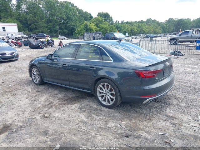 2019 AUDI A4 WAUFNAF40KN005892 Photo 2