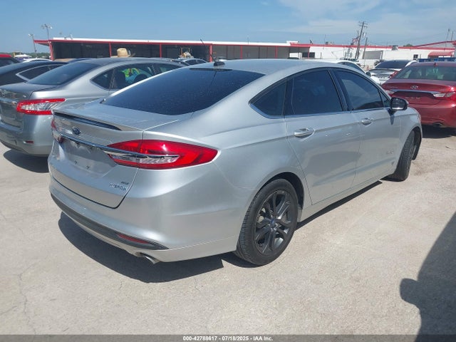 Ford 2.0l 4v atk hev 2018 3FA6P0LU2JR170338 Image 4