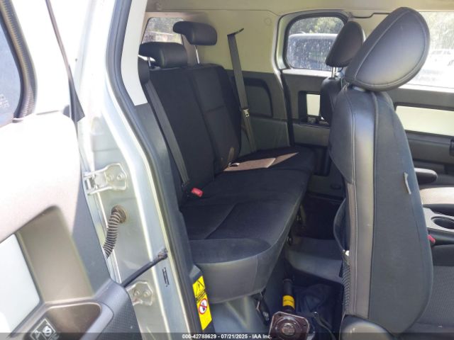 2007 TOYOTA FJ CRUISER JTEBU11F070060159 Photo 7