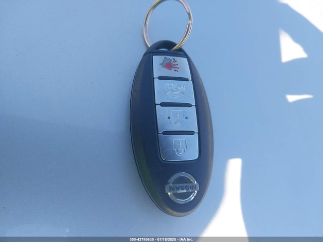 3N1AB7AP7FY234785 Nissan 2015