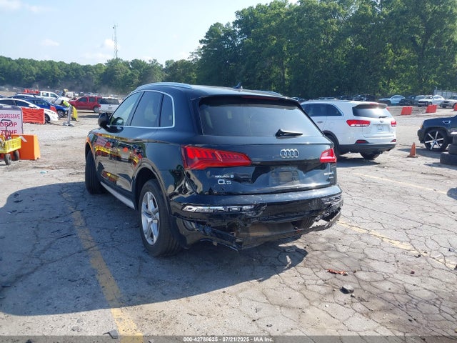 2019 AUDI Q5 WA1ANAFY5K2118359 Photo 2