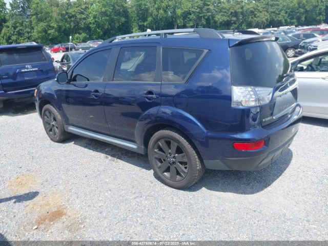 2013 MITSUBISHI OUTLANDER JA4JT3AW8DU001079 Photo 2