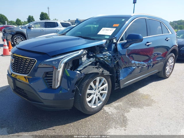 2019 CADILLAC XT4 1GYAZAR45KF145275 Photo 1