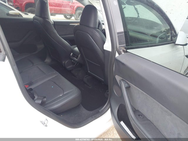 2023 TESLA MODEL Y 7SAYGDEE6PF760264 Photo 7