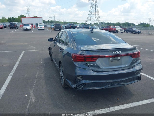 3KPF54AD5NE448303 KIA mpi nu