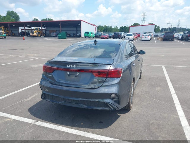 3KPF54AD5NE448303 KIA mpi nu