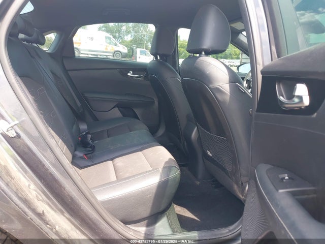 3KPF54AD5NE448303 KIA mpi nu