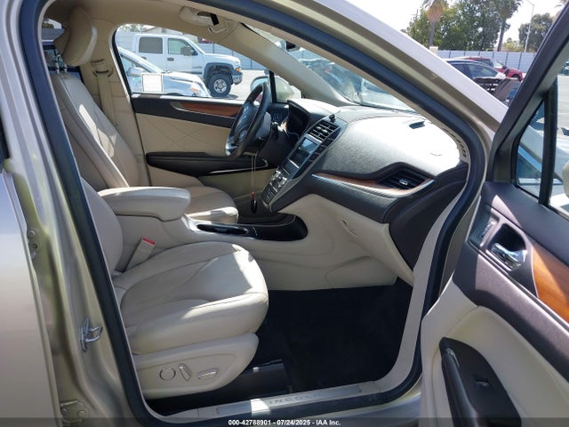 5LMCJ2C9XHUL28054 Lincoln 2.0l ecoboost