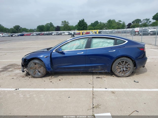 5YJ3E1EB3LF636481 Tesla MODEL 3