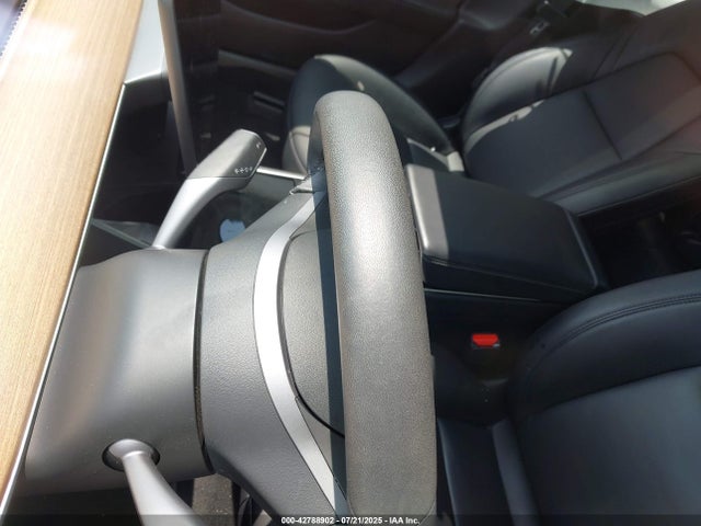 5YJ3E1EB3LF636481 Tesla MODEL 3
