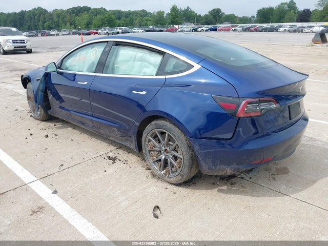 5YJ3E1EB3LF636481 Tesla MODEL 3