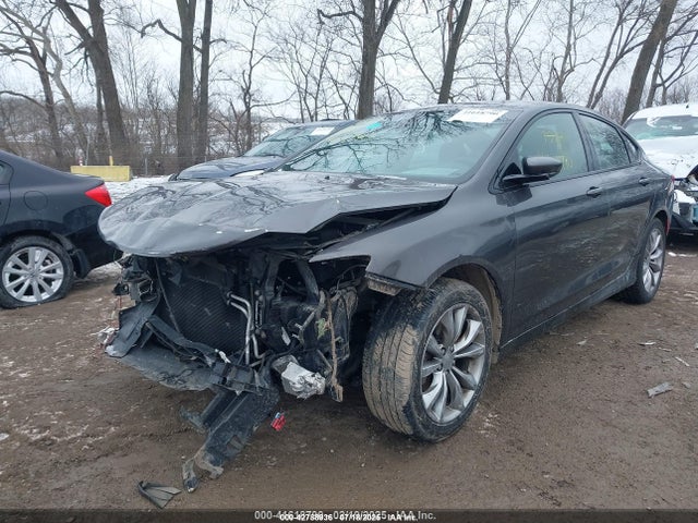 Aukcja sprzedaży 2015 Chrysler 200 S, vin: 1C3CCCBB2FN756188, numer aukcji: 42788936