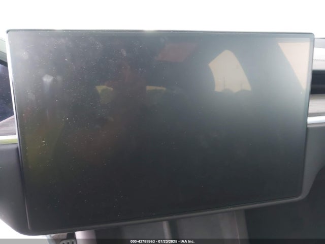 7SAXCAE5XRF438686 Tesla 2024