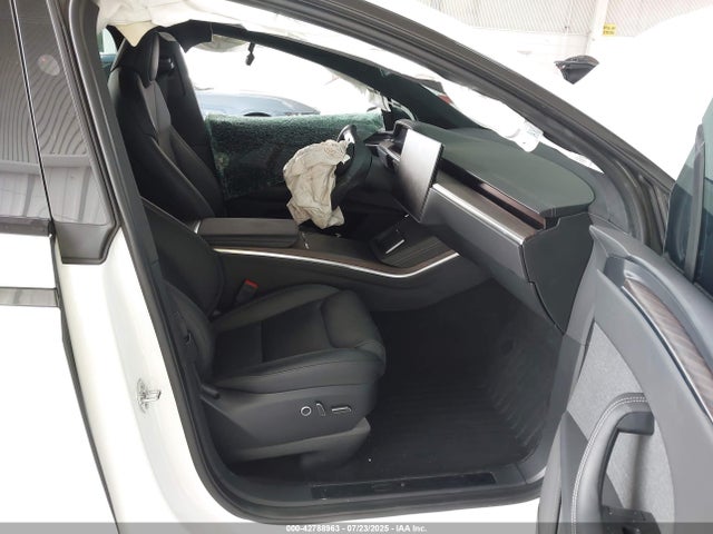 2024 TESLA MODEL X 7SAXCAE5XRF438686 Photo 4