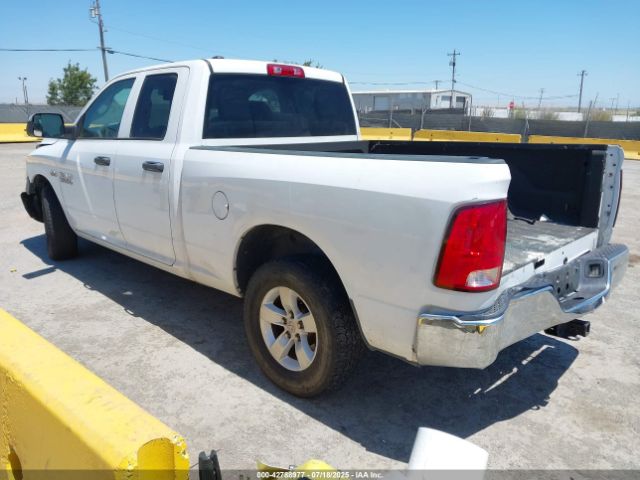2017 RAM 1500 1C6RR6FT6HS570240 Photo 2