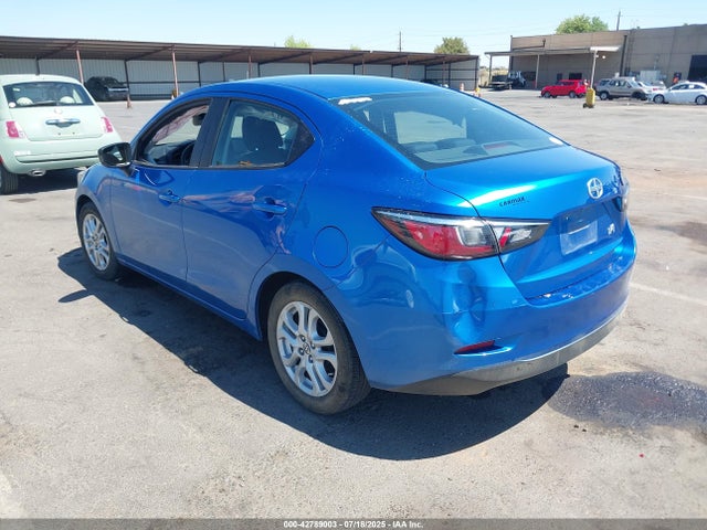 3MYDLBZV7GY140406 Scion p5v