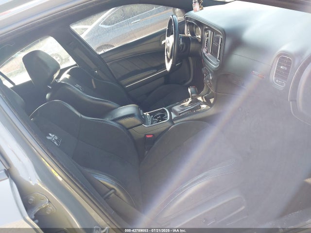 Dodge Charger 2019 2C3CDXGJ2KH519868 Image 5