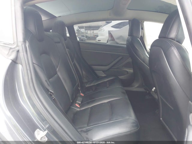 5YJ3E1EA0LF803452 Tesla MODEL 3