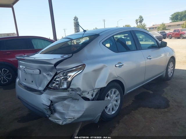 3N1CN7APXHL809963 Nissan 2017
