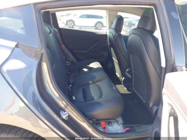 2018 TESLA MODEL 3 5YJ3E1EA8JF123683 Photo 7