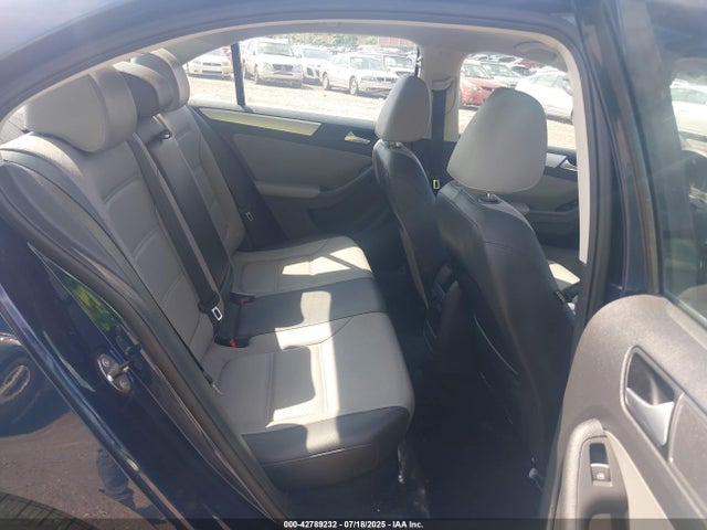 Volkswagen Jetta 2014 3VW637AJ2EM228181 Image 8