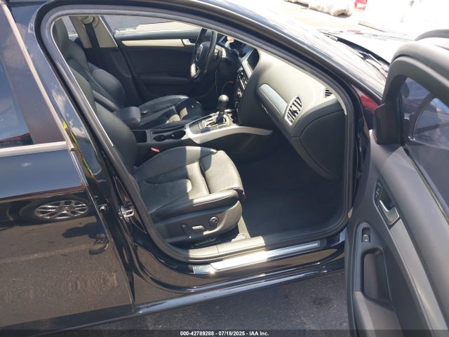 2011 AUDI A4 WAUAFAFL7BN046650 Photo 4