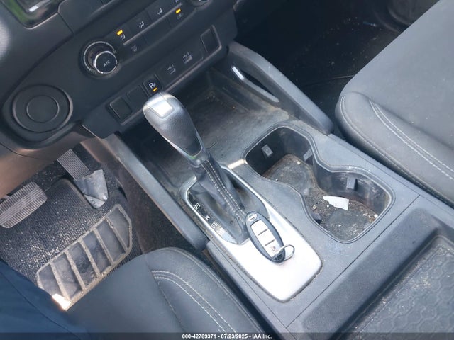 Nissan 2022 2022 1N6ED1EJ9NN660143 Image 11