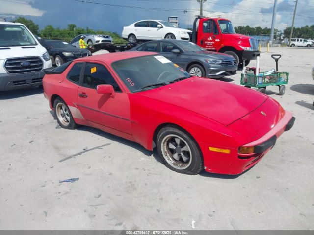 1985 PORSCHE 944 WP0AA0949FN458218
