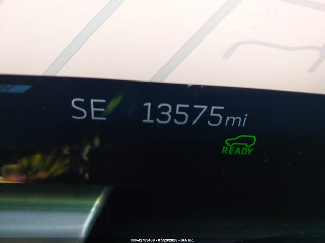 1GYKPVRL9RZ117402 Cadillac x0e + ec6