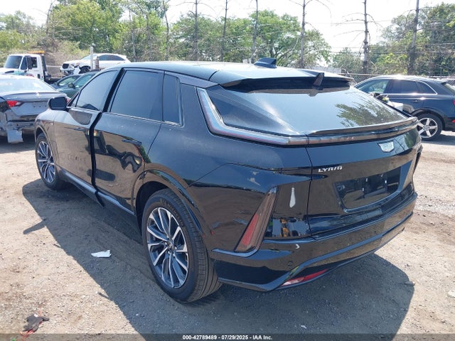 2024 CADILLAC LYRIQ 1GYKPVRL9RZ117402 Photo 2