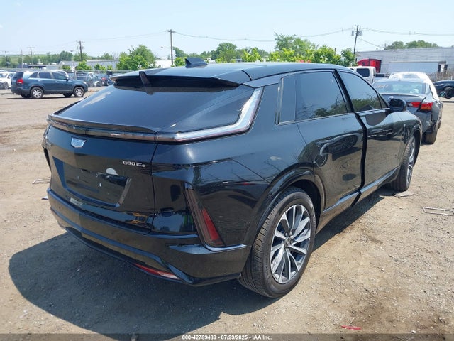 2024 CADILLAC LYRIQ 1GYKPVRL9RZ117402 Photo 3