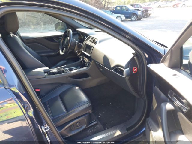 2017 JAGUAR F-PACE SADCK2BV7HA891099 Photo 4