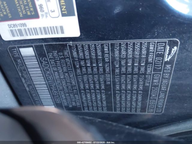 2017 JAGUAR F-PACE SADCK2BV7HA891099 Photo 8