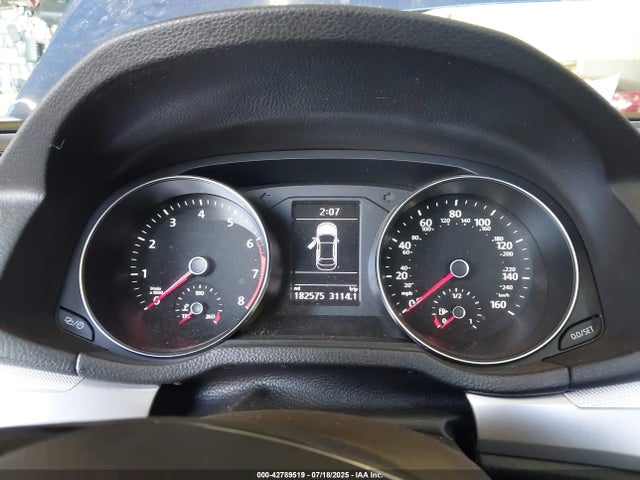 1VWAT7A35GC045728 Volkswagen 1.8t