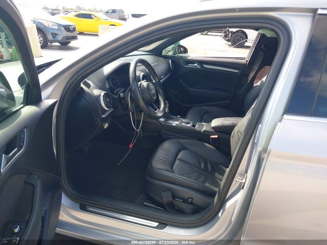 2019 AUDI A3 WAUAUGFF9K1014101 Photo 4