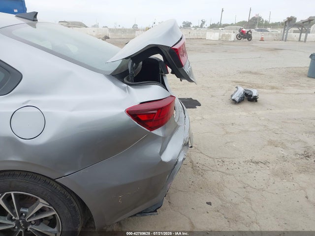KIA mpi nu 2024 3KPF24AD0RE811797 Image 6