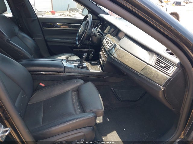 BMW 750li / alpina b7 2014 WBAYF8C58ED142620 Image 5