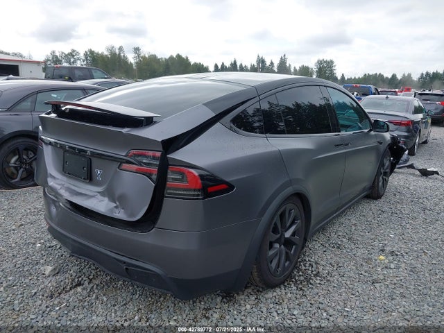 2024 TESLA MODEL X 7SAXCBE55RF459824 Photo 3