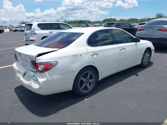 2004 LEXUS ES 330 JTHBA30GX45038511 Photo 3