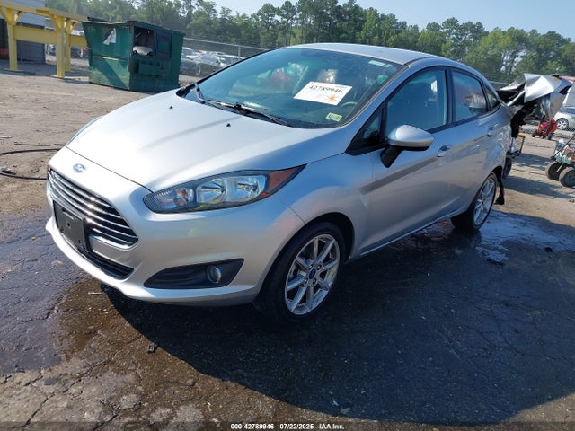 Ford Fiesta 2019 3FADP4BJ8KM137560 Image 2