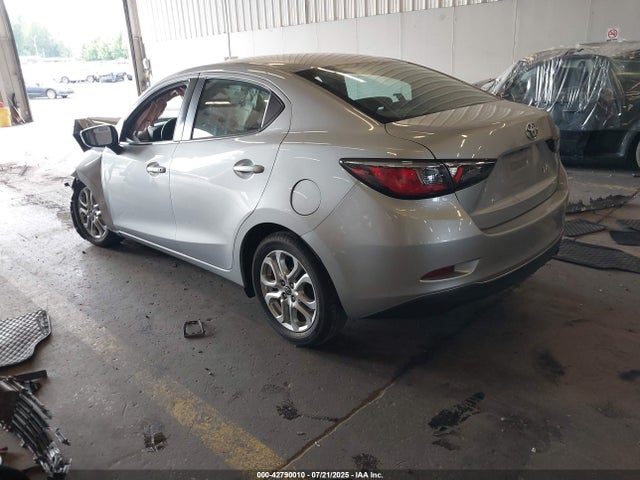 3MYDLBYV6HY169771 Toyota p5v