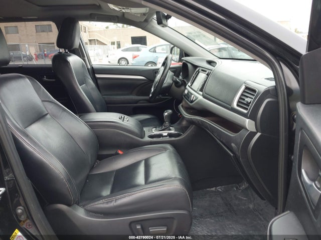 5TDJGRFH4KS054404 Toyota 2gr-fxs, 4jm+2fm