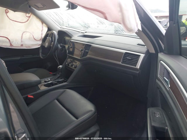 Volkswagen 2019 2019 1V2MR2CA8KC623356 Image 5