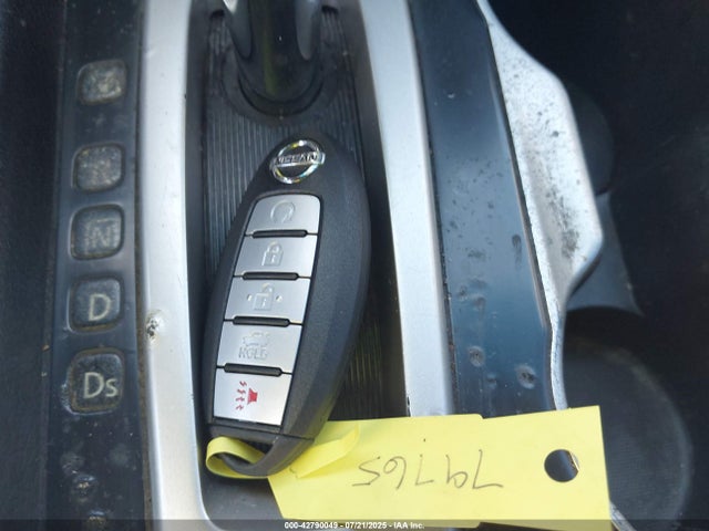 1N4AL3AP9HC150388 Nissan 2017
