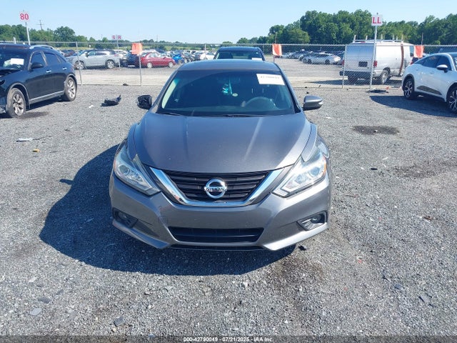 1N4AL3AP9HC150388 Nissan 2017