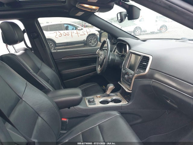 1C4RJFBGXHC884816 Jeep Grand Cherokee