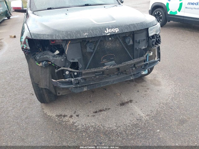 1C4RJFBGXHC884816 Jeep Grand Cherokee